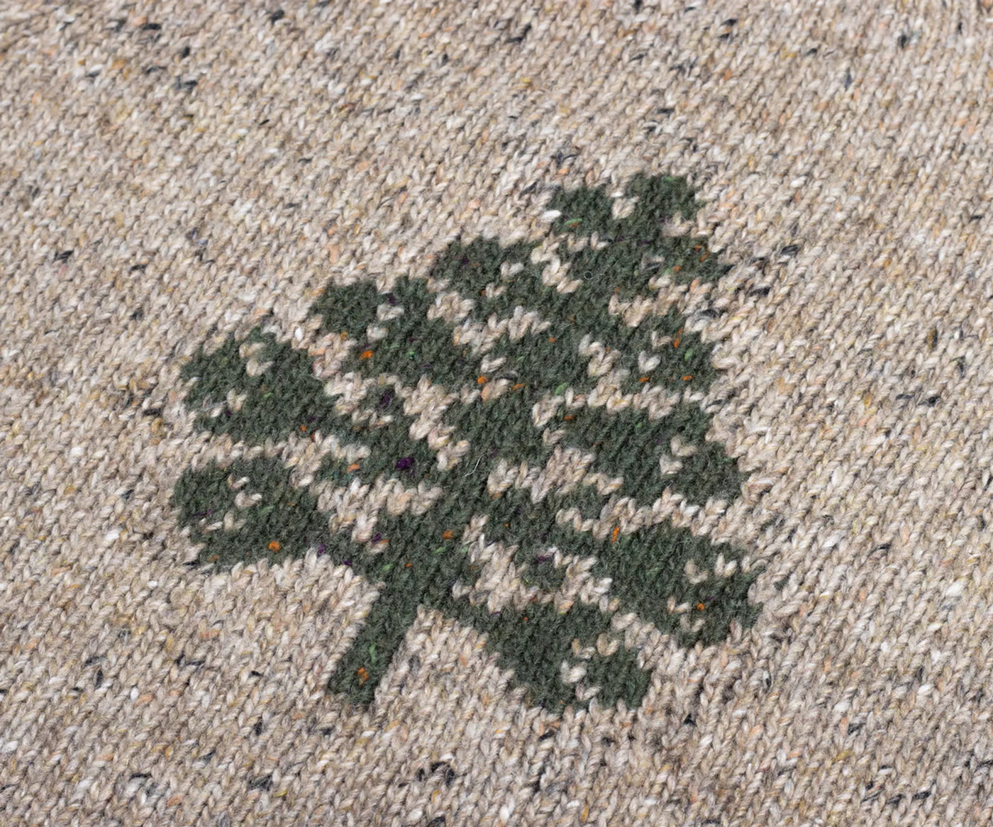 Maileg Strikket sweater Træ. Til børn.