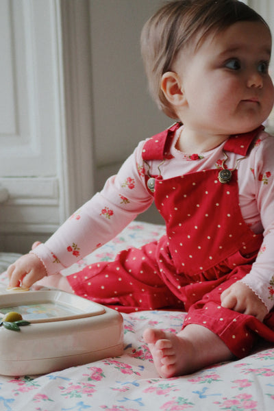 Konges Sløjd NOLA OVERALLS GOTS STRAWBERRY DOT
